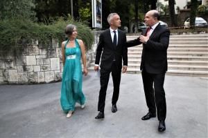 Dvojni bis za maestra Ughija in I Filarmonici di Roma 1